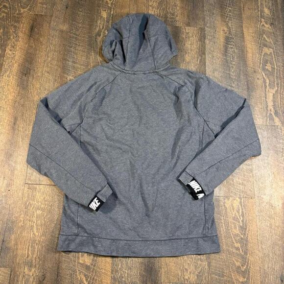 Nike Sports Tech Zip-Up Hooded Lightweight Jacket - Picture 3 of 5